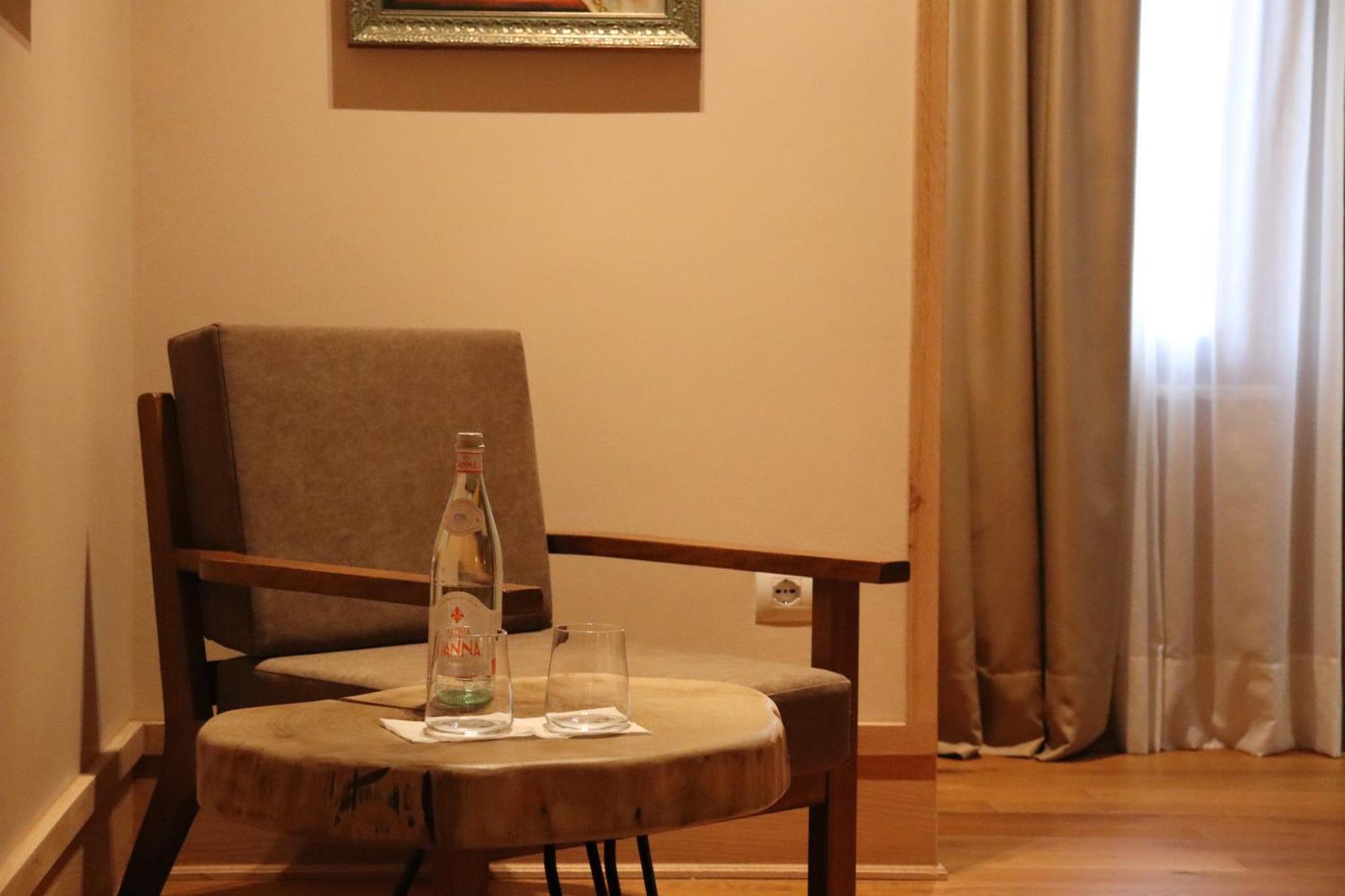 Velar Hotel Boutique Korça Kültér fotó